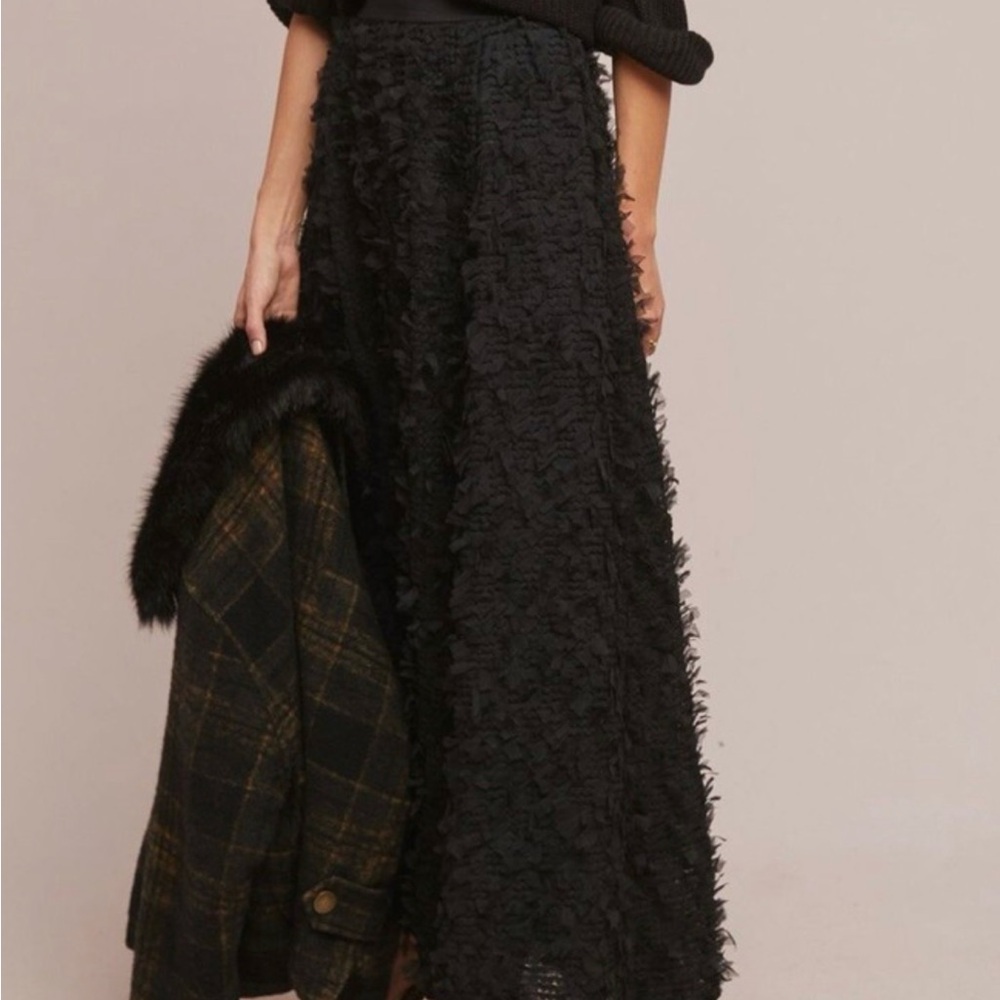 Chic Black Textured Maxi Skirt